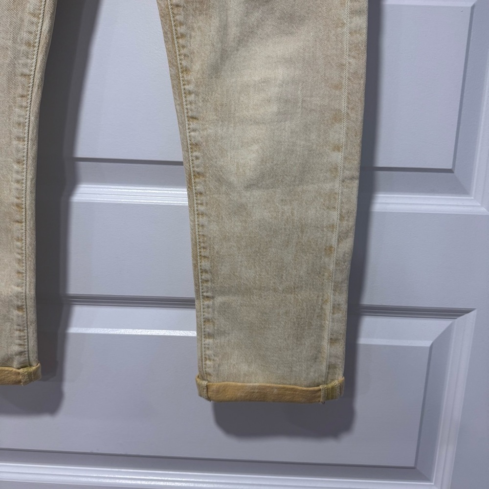 Pilcro Women's Straight Leg Jeans in Butter Yellow 04-0140 - Picture 5 of 9
